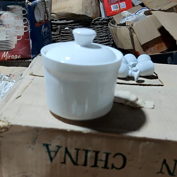 摆件陶瓷盘子碗啥都有