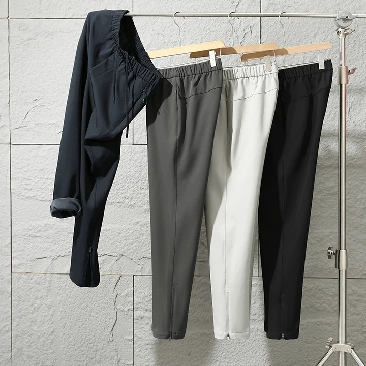 迪家同款 男士秋冬户外机能防水防风加绒加厚直筒工装休闲裤2626