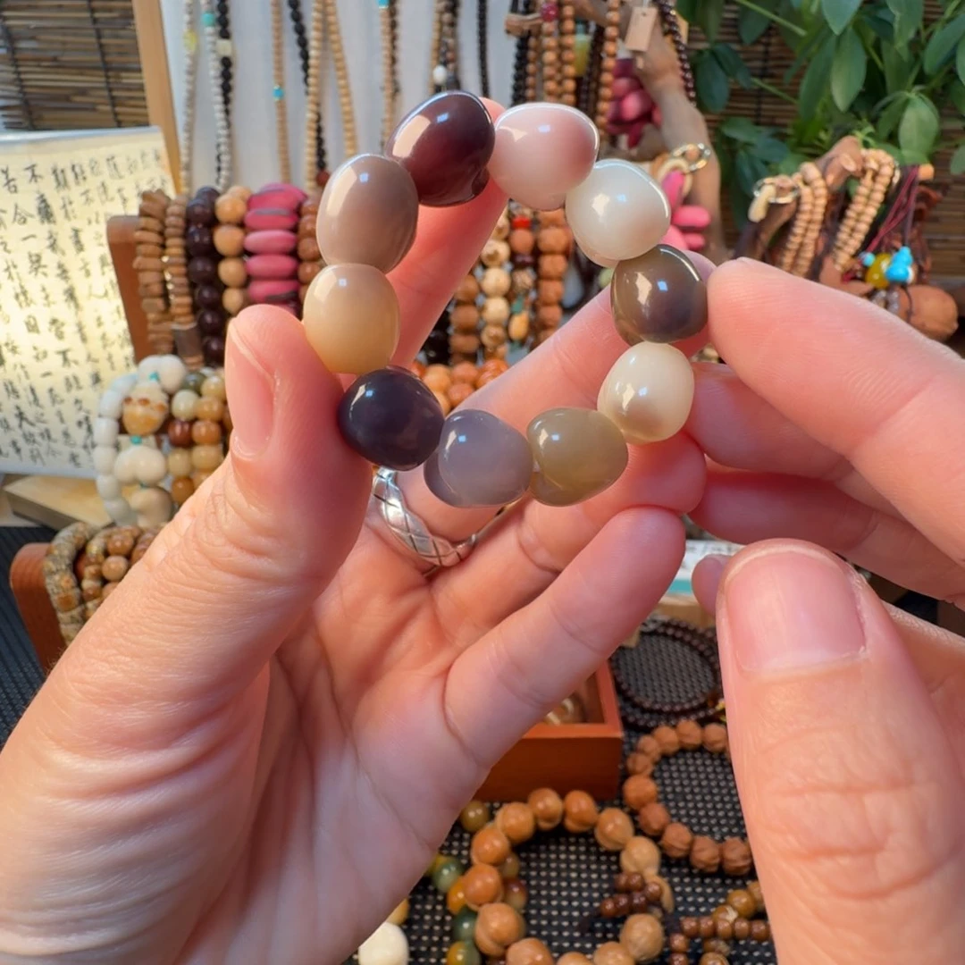 草珠菩提吊坠菩提