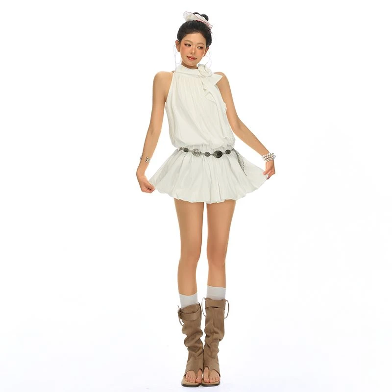 Busrr辣妹挂脖连衣裙女2025夏季新款法式设计感无袖收腰A字短裙