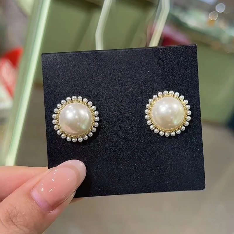 铜合金耳饰 百搭高级感气质耳钉女轻奢春夏大气耳饰防过敏耳环