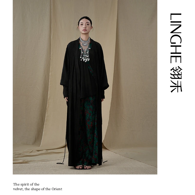 翎禾LINGHE-「春园雅集 」新中式香云纱长款外披