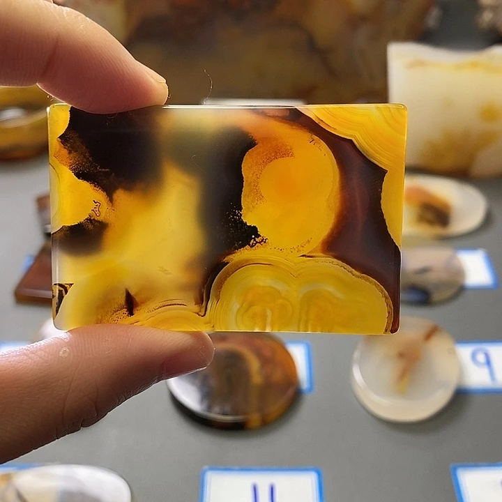 玛瑙/玉髓未镶嵌珠宝半成品157