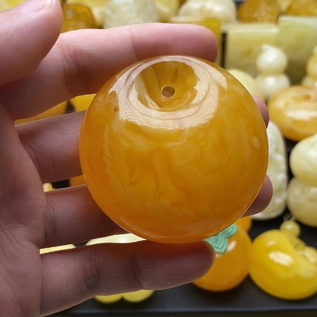 琥珀颈饰未镶嵌琥珀蜜蜡吊坠