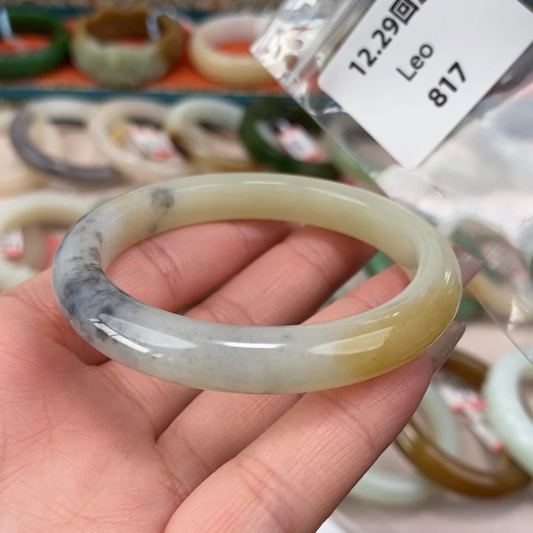 和田玉未镶嵌手镯54回流