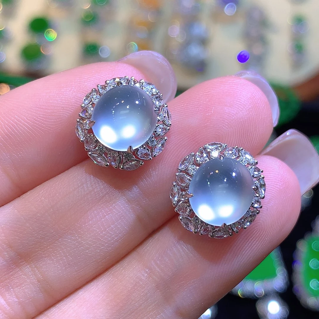 翡翠18K金镶嵌耳饰玻璃种炸光蛋面耳钉