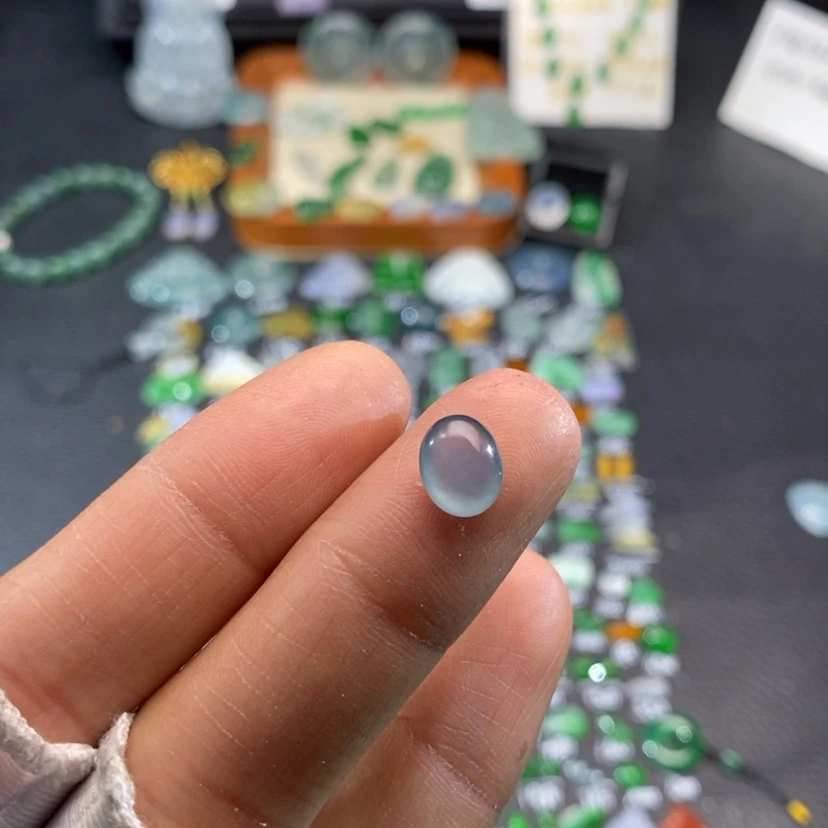 【闪购商品】翡翠挂件未镶嵌蛋