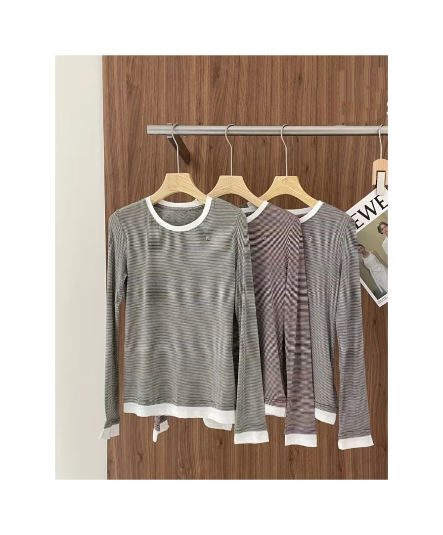 2025春款新款百搭显瘦条纹上衣女