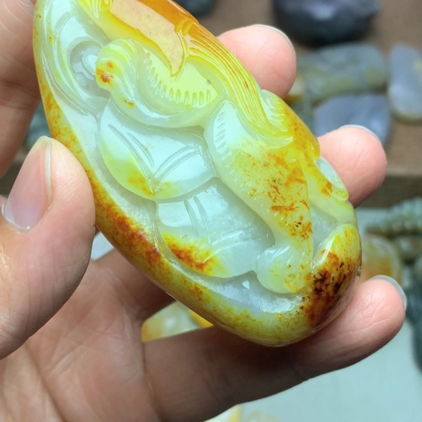 【闪购商品】颈饰未镶嵌和田玉金**光