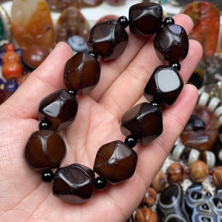 玛瑙/玉髓未镶嵌颈饰