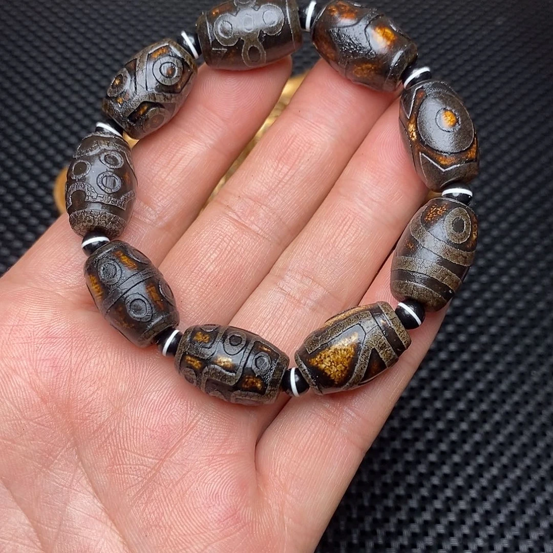 涅***生玛瑙/玉髓未镶嵌手链