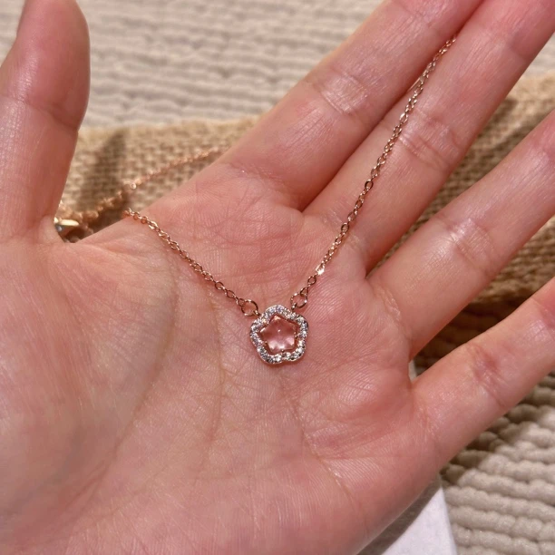 铜合金项链 浪漫樱花项链女生韩版时尚锁骨链玫瑰金花朵颈链2025