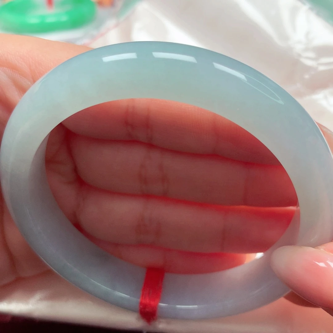 翡翠手镯未镶嵌冰蓝晴58