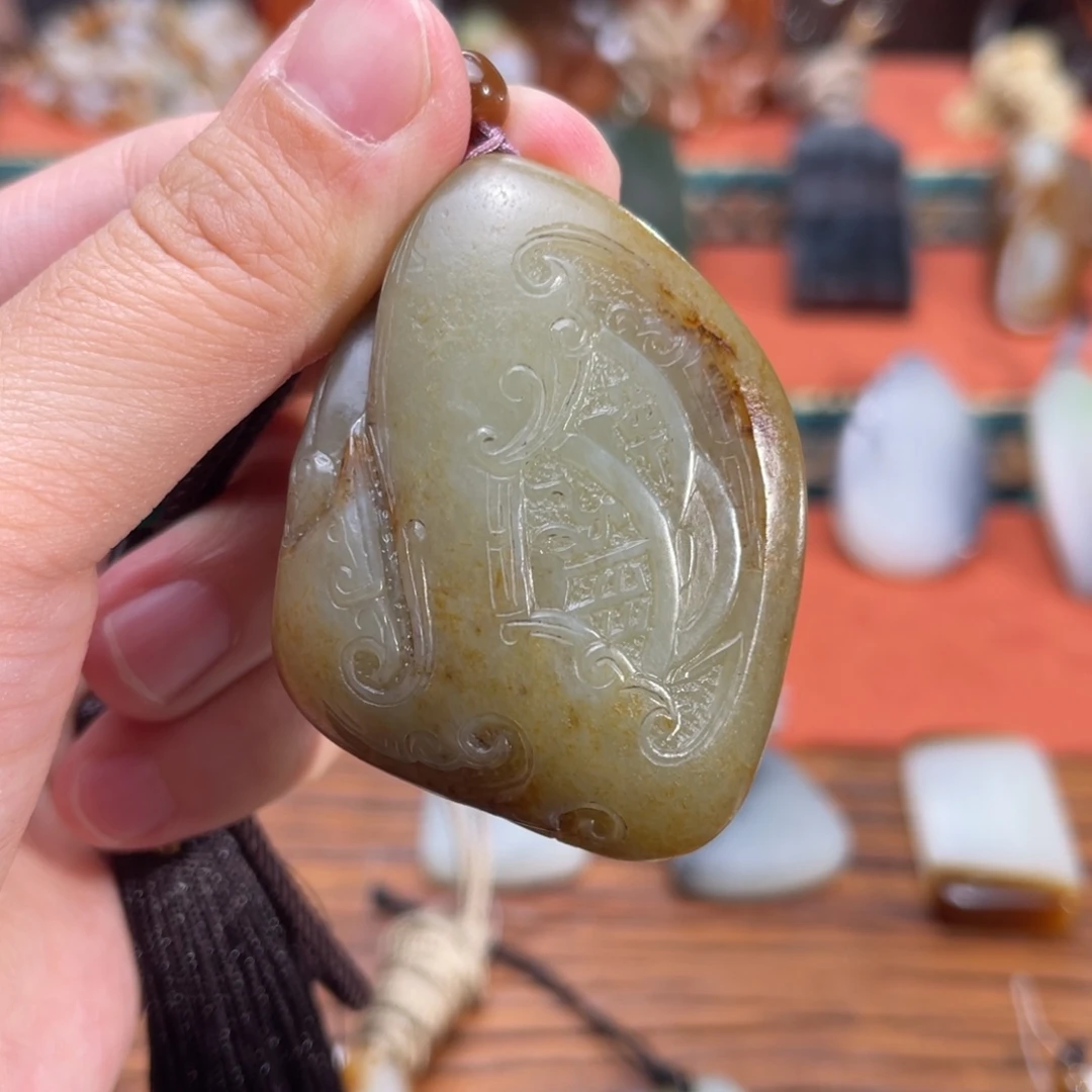 和田玉颈饰未镶嵌?*辰