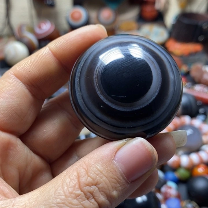 笨***.玛瑙/玉髓未镶嵌颈饰