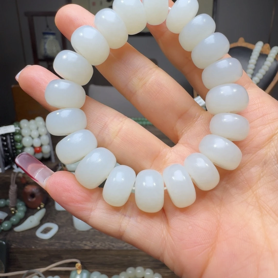 和田玉手串未镶嵌水*道