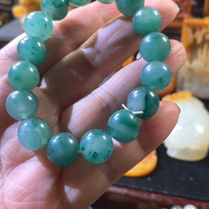 石英质玉（黄龙玉）未镶嵌黄龙玉