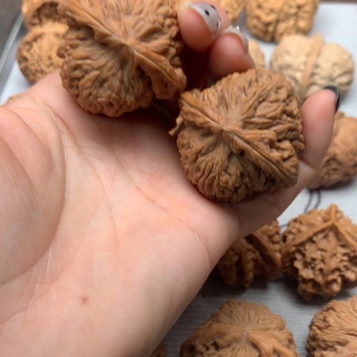 文玩核桃把件全品南疆石44