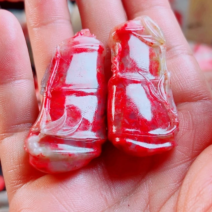 飞***鹰巴林石竹角两枚可以不？