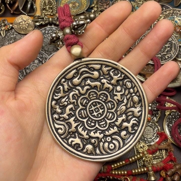 藏传文玩九宫如图