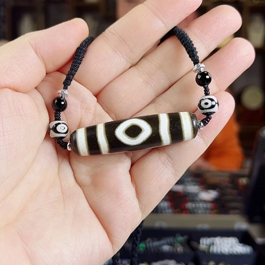 玛瑙/玉髓颈饰合金