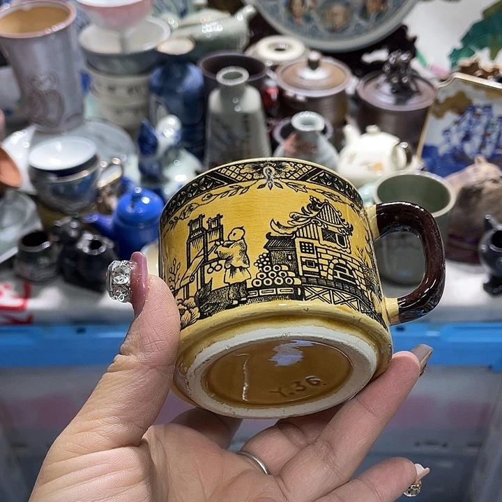 茶杯具盖子不给19.9发带瑕疵牌都是坏的2