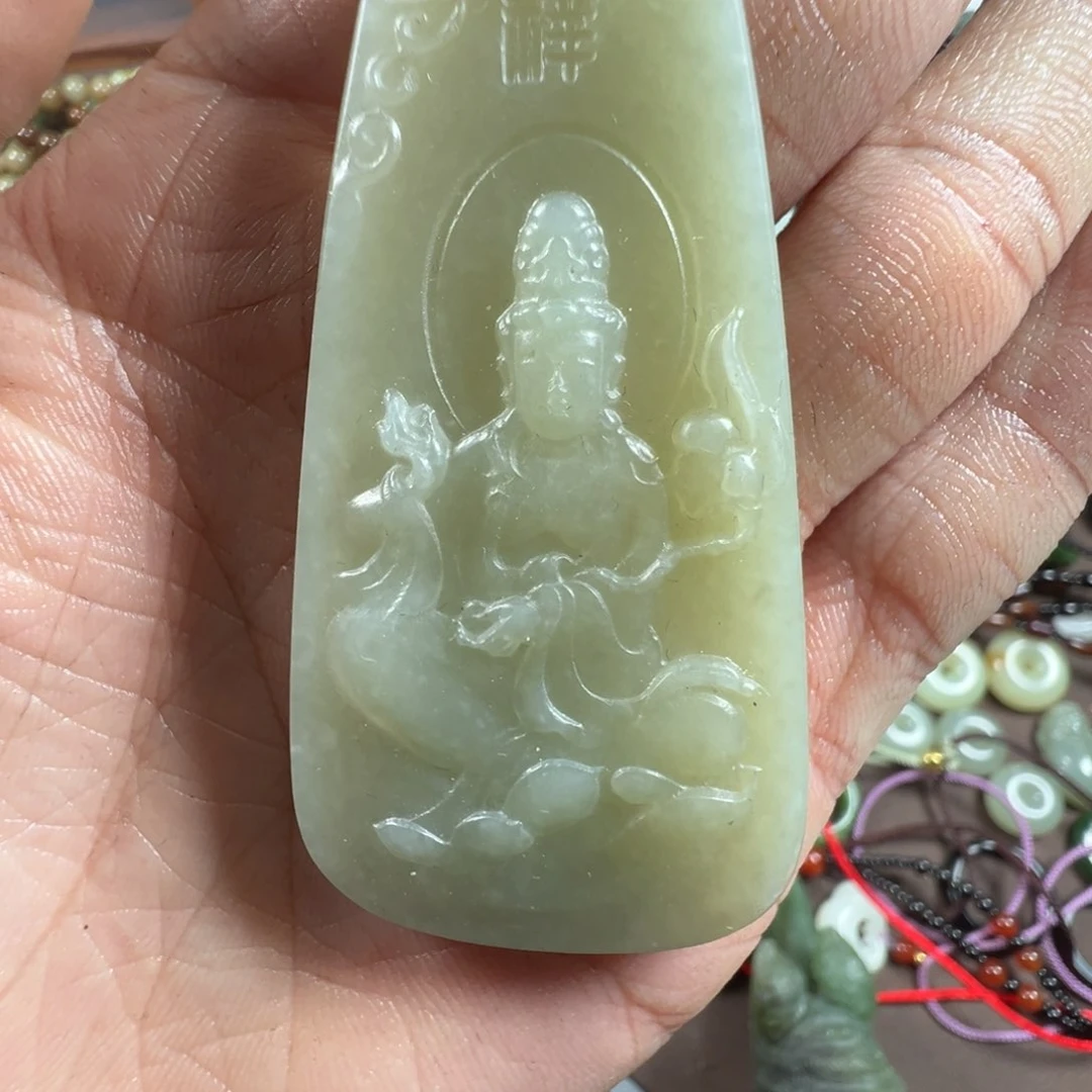 和田玉（糖玉）颈饰未镶嵌