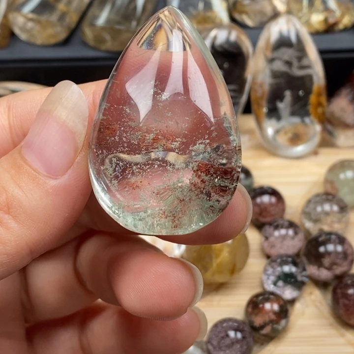 未镶嵌颈饰水晶水晶