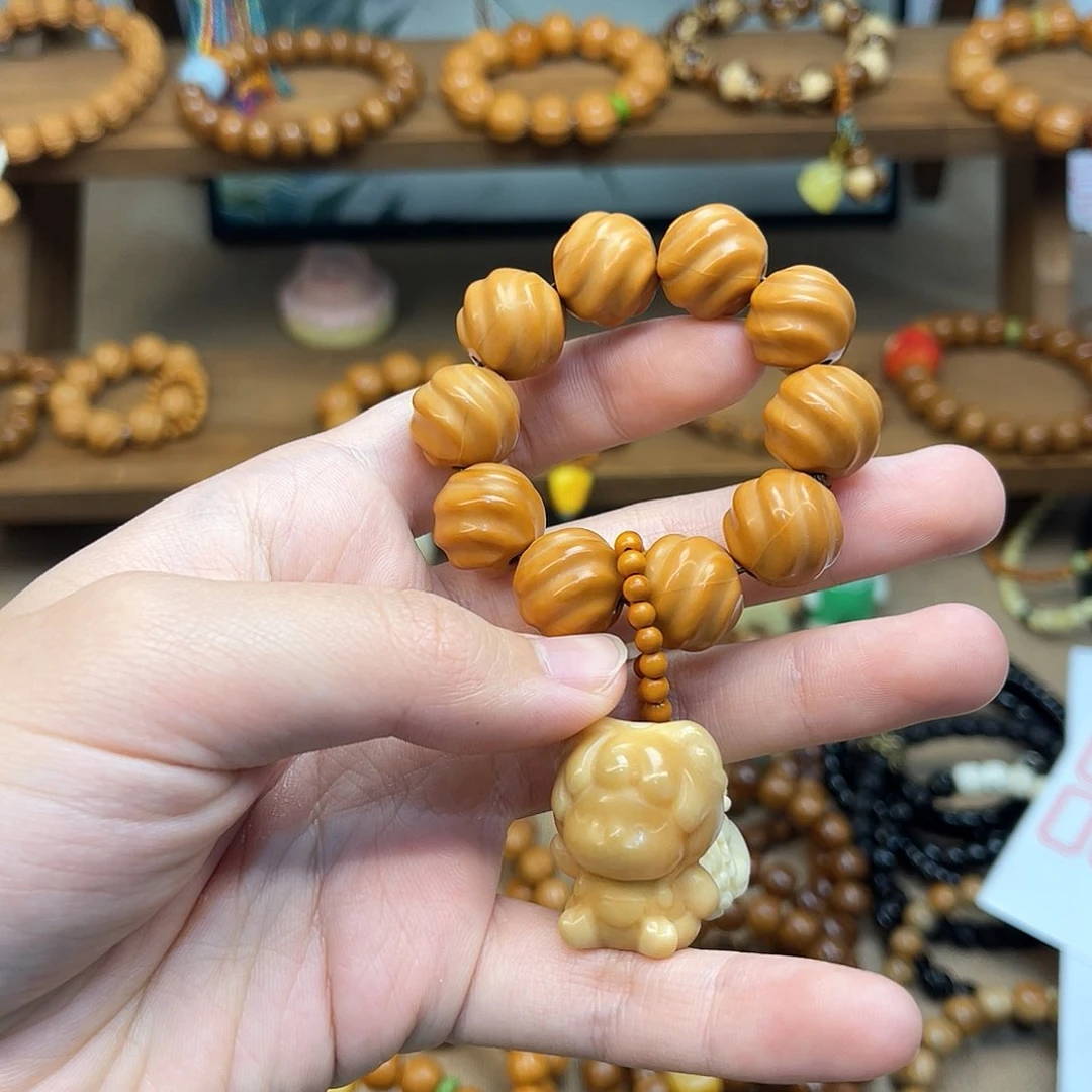 猴头核桃吊坠闲*暇手捻搭配小羊