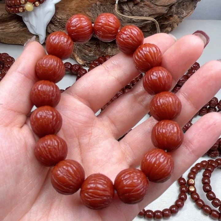 猴头核桃吊坠乱****名凤羽15