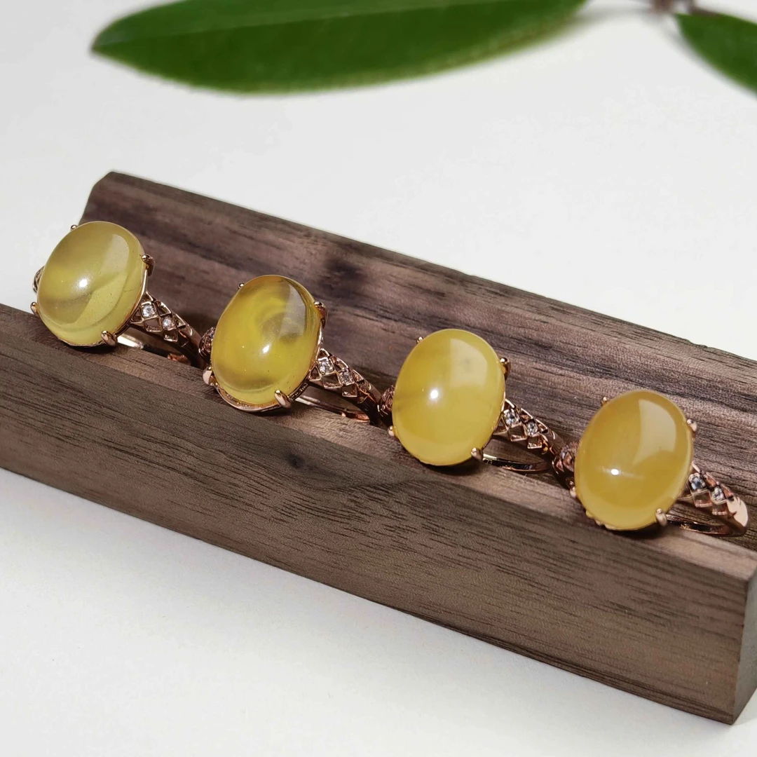 【小迪补贴】蜜蜡戒指多样性发货拍一发一