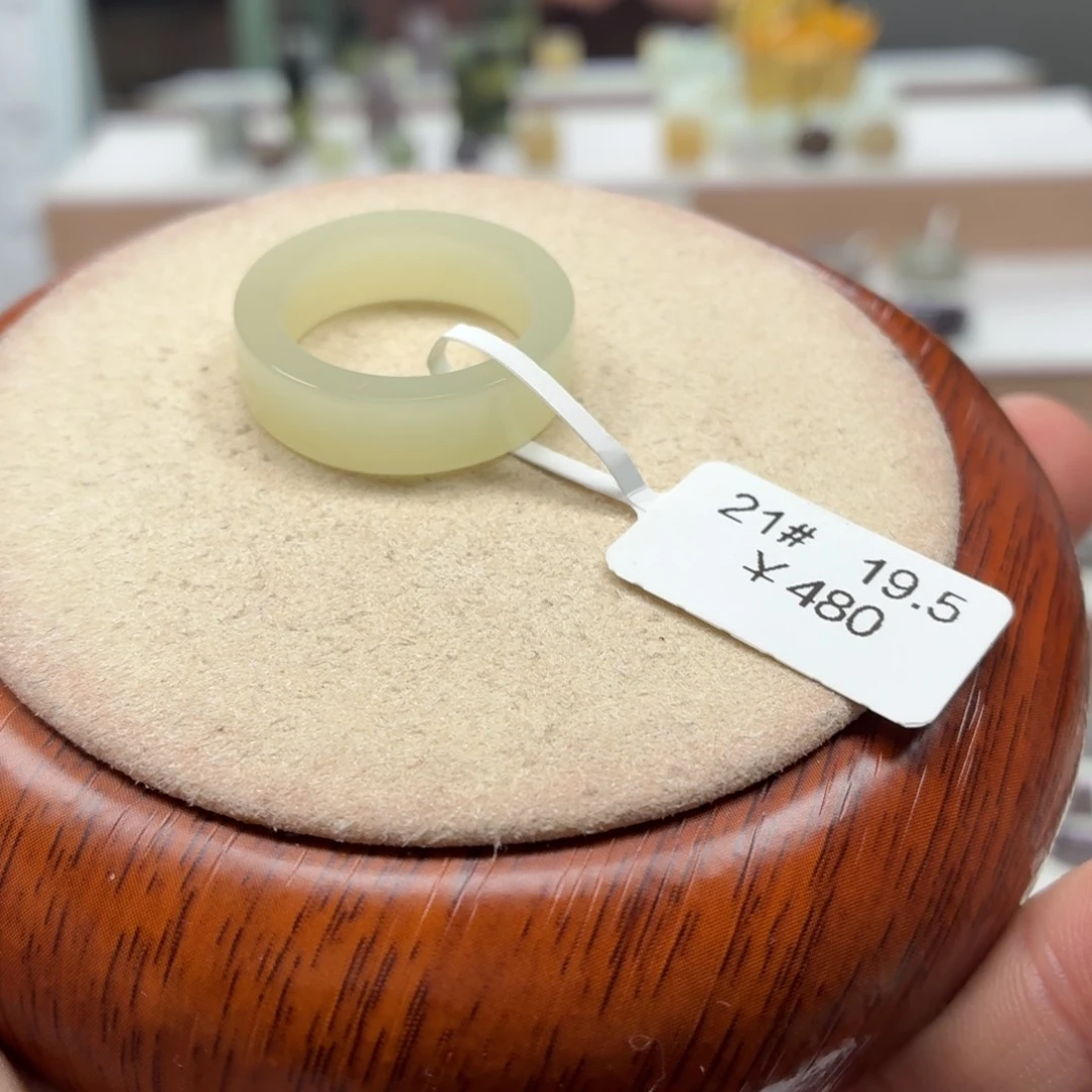 美***惠和田玉未镶嵌戒指19.5