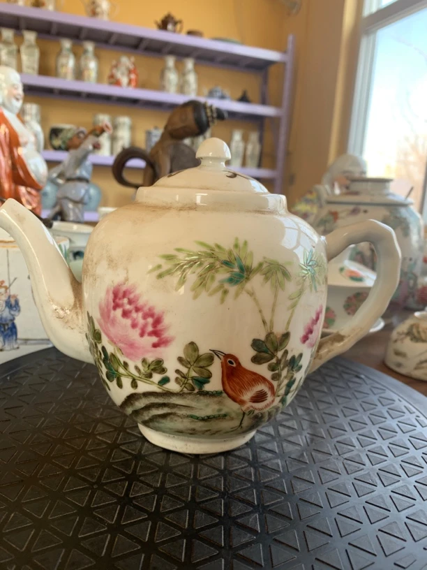 花鸟侧把壶手工粉色陶瓷手绘