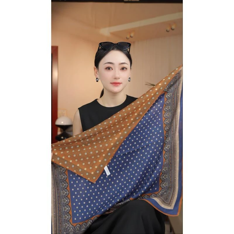 P9【点睛蓝调】新款棉质双面65*65围巾方巾