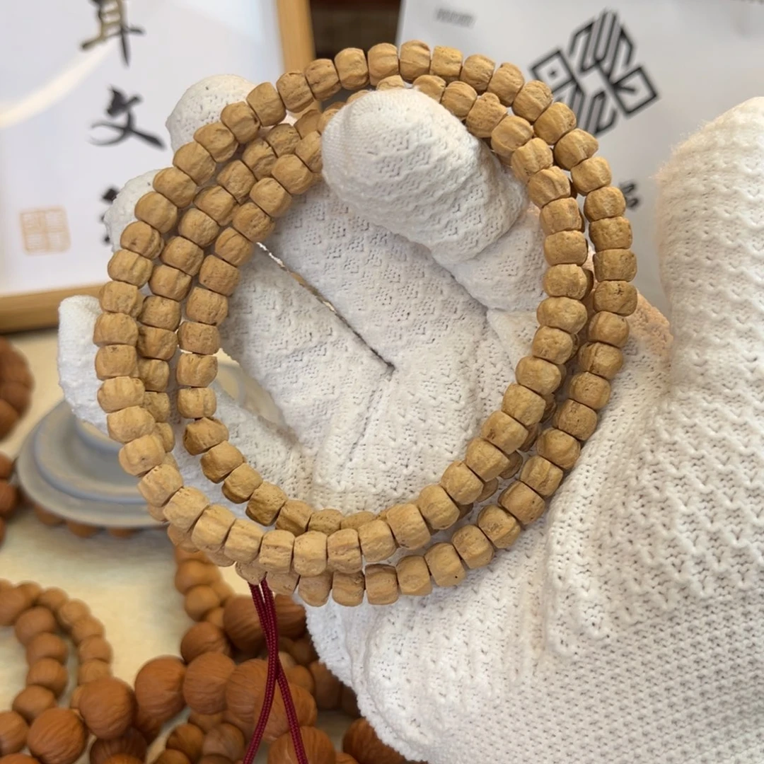 文玩核桃吊坠百香籽脖挂