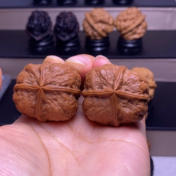把件文玩核桃鸿运四楞70
