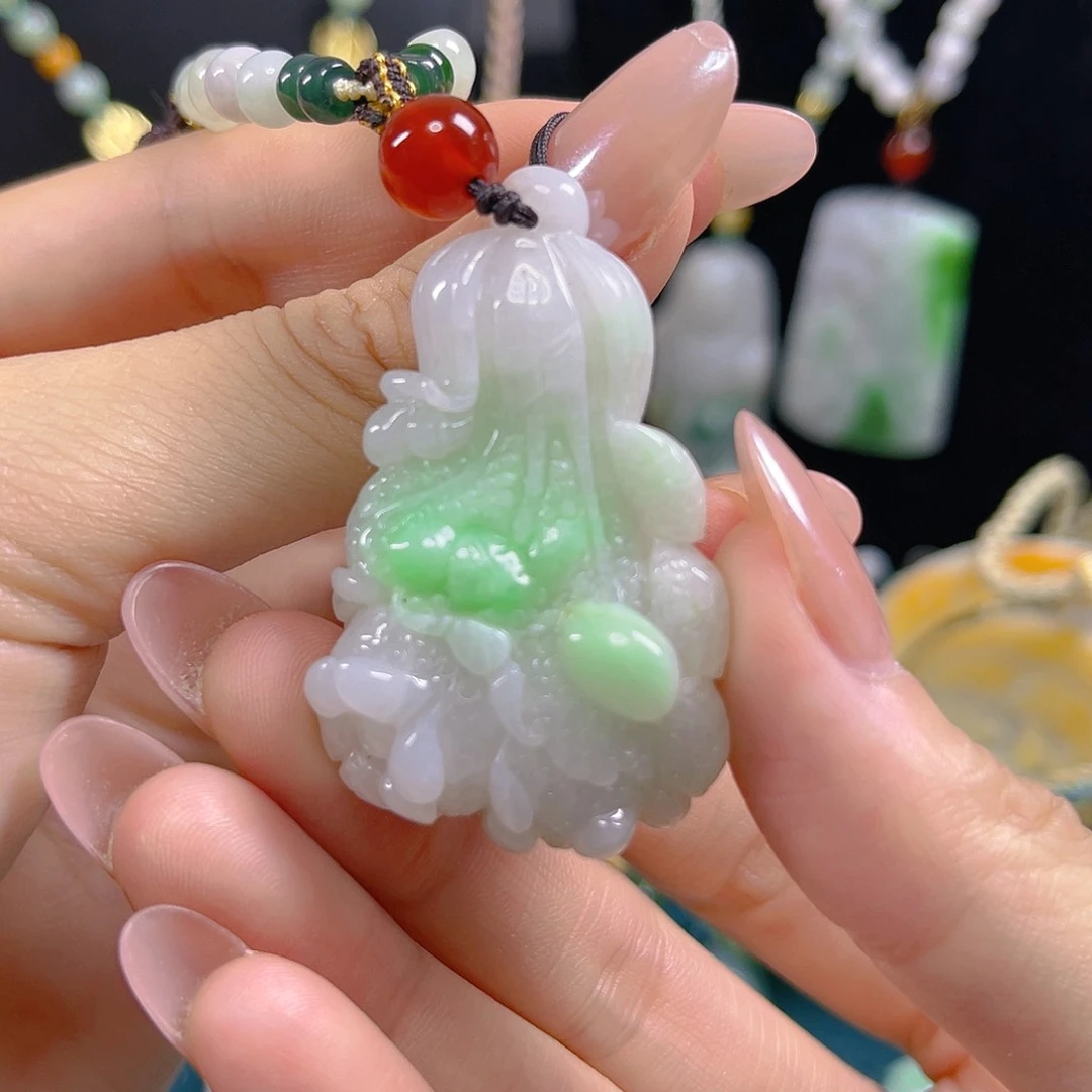 颈饰未镶嵌翡翠翡翠