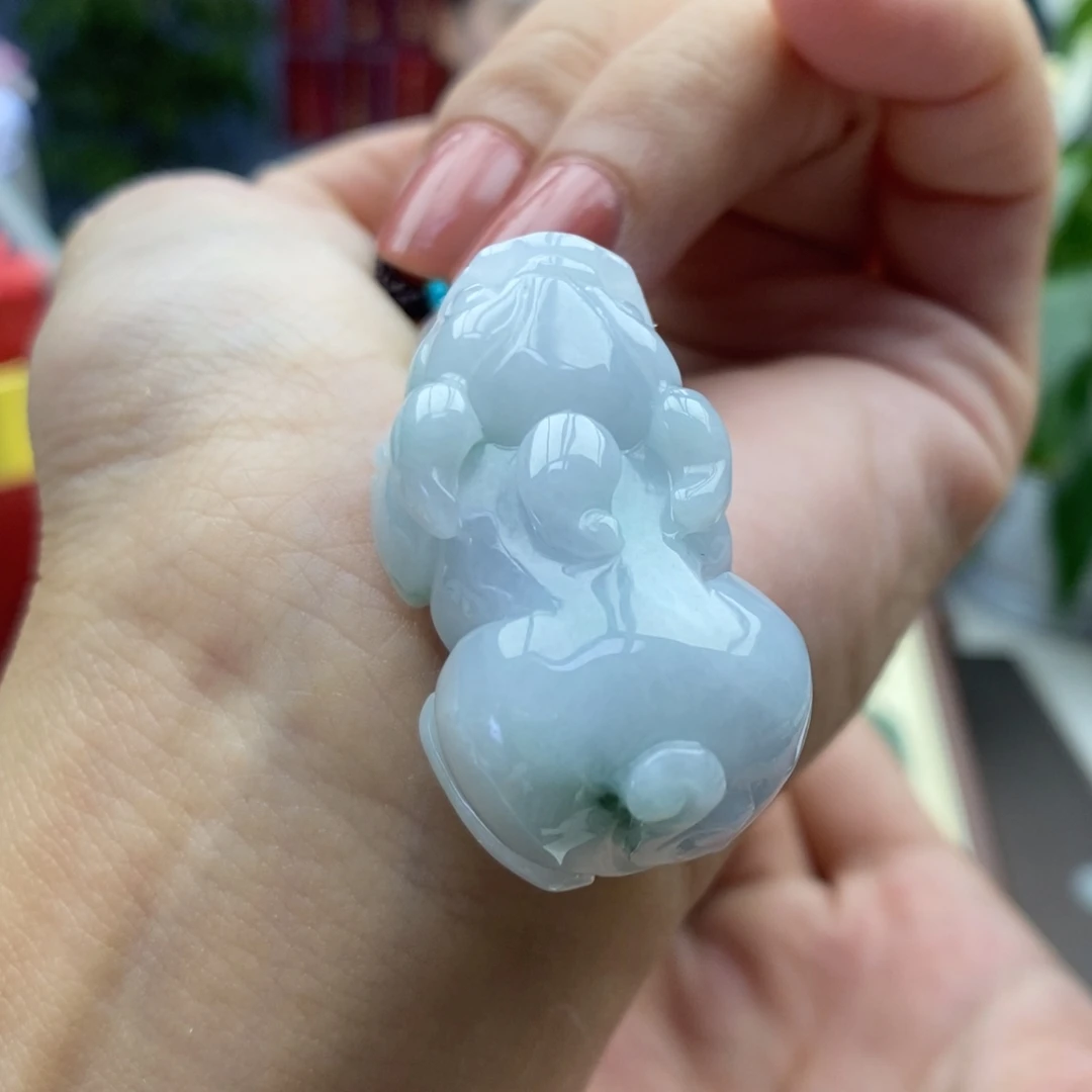 翡翠未镶嵌颈饰吊坠10