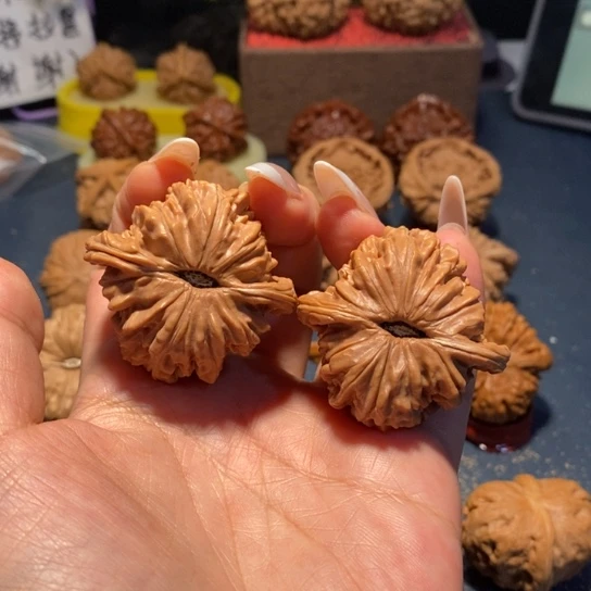 文玩核桃把件四座楼44尺