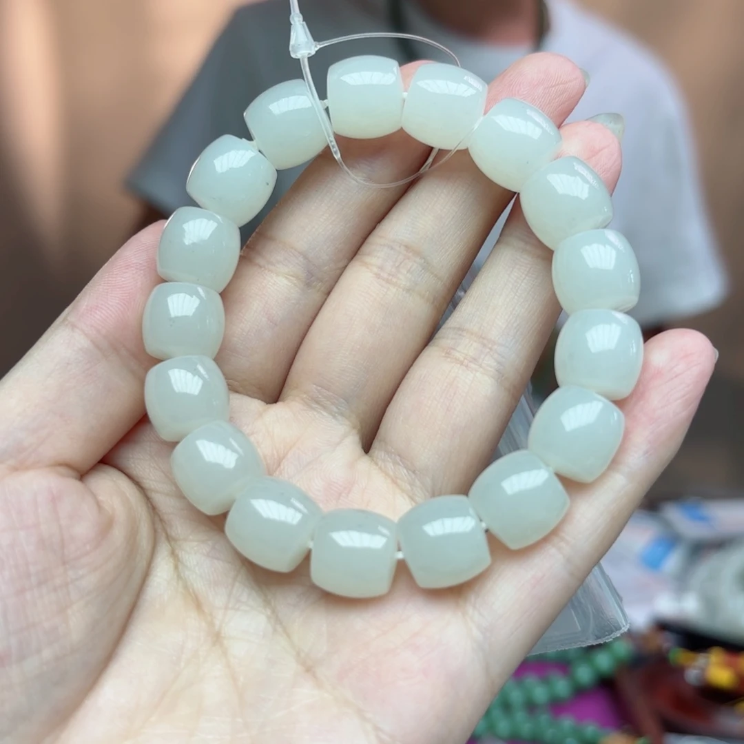 手链未镶嵌和田玉