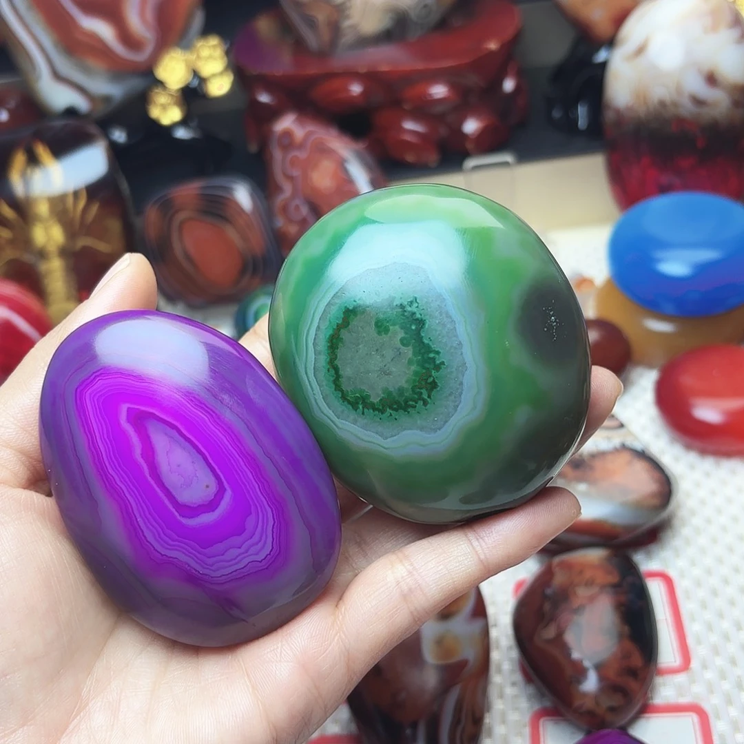 古***巷玛瑙/玉髓未镶嵌珠宝半成品