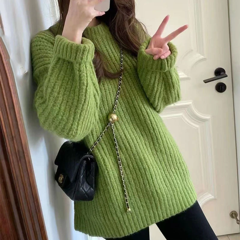 秋冬季女装加厚显瘦盐系穿搭高级感软糯慵懒风圆领针织羊毛衫毛衣