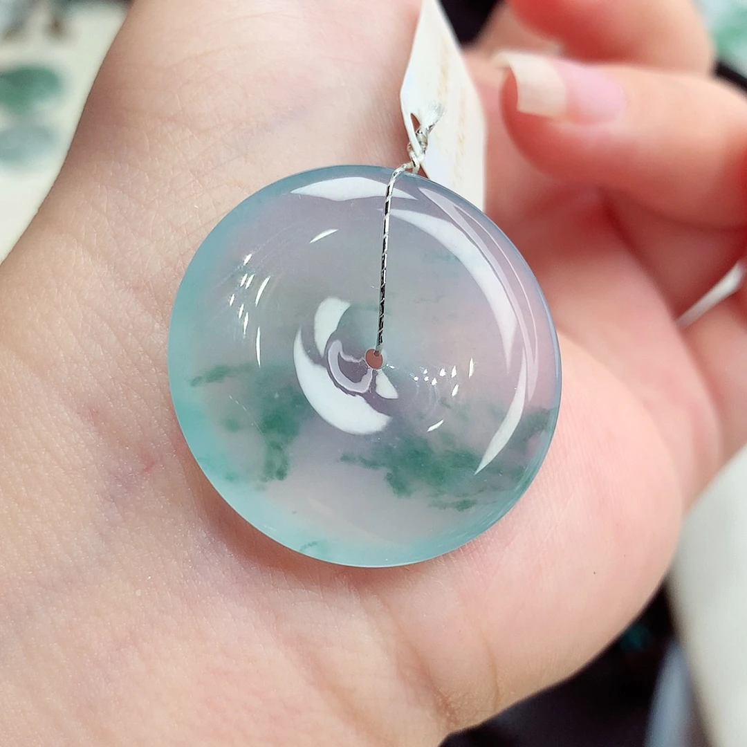 翡翠未镶嵌颈饰翡翠92，28.2/5