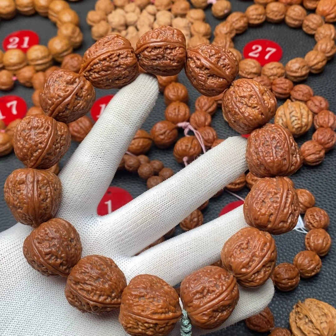 文玩核桃手串22尺满天星