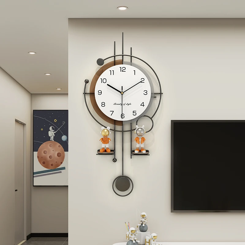 遨游银河系--恋妆装饰挂钟静音挂墙钟表免打孔墙面挂件2025