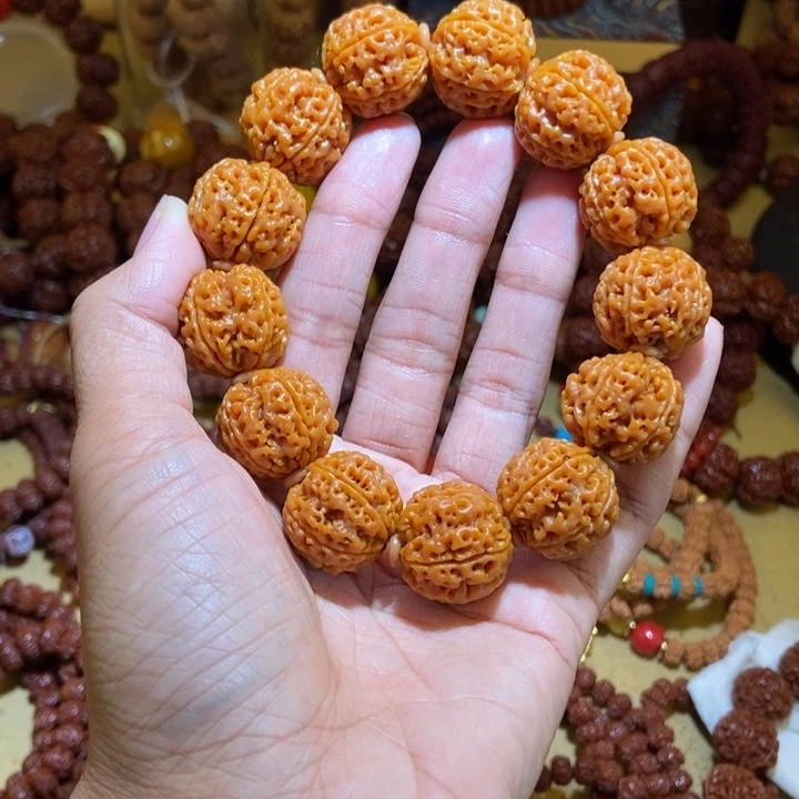 吊坠金刚菩提205半玉化素