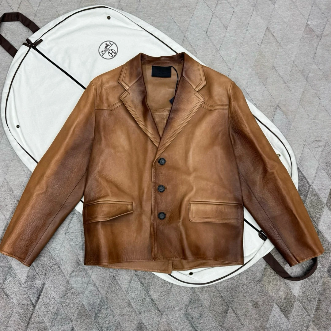 未使用 Prada/普拉达 133235 复古做旧设计 小羊皮皮衣西服