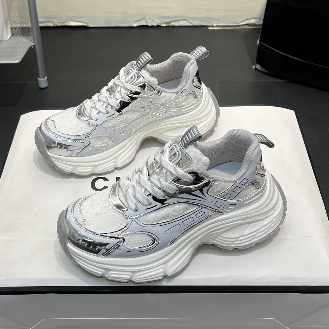 轻奢厚底网红老爹鞋2025夏季新款网面透气圆头软底系带休闲运动鞋