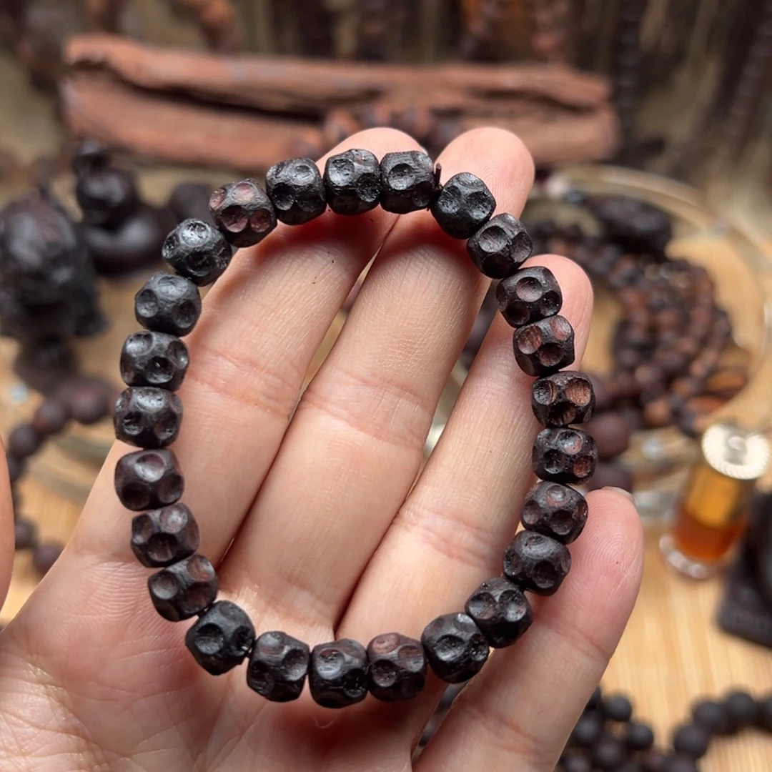 降真香无事牌无相手串