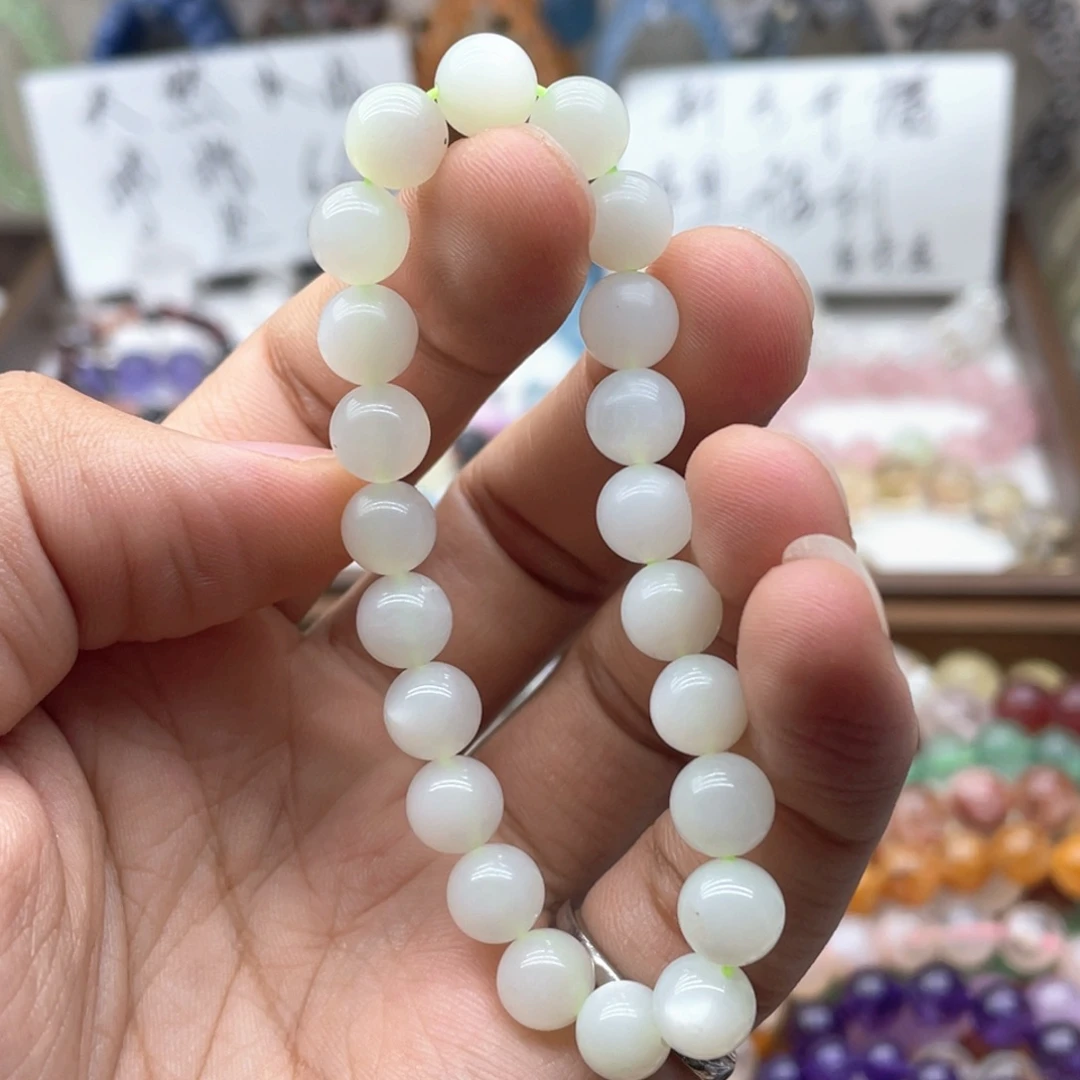 水晶未镶嵌手链8.4咪绿月光